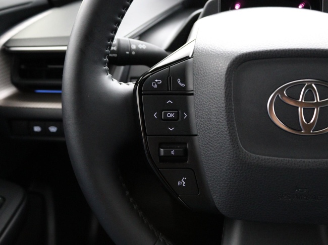 Toyota Prius - 2.0 Plug-in Hybrid Executive