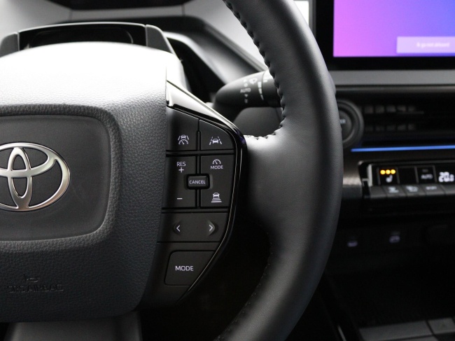 Toyota Prius - 2.0 Plug-in Hybrid Executive