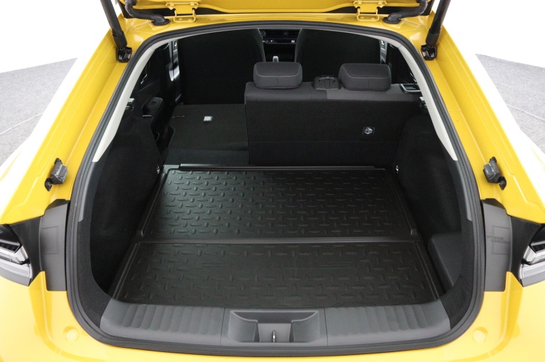 Toyota Prius - 2.0 Plug-in Hybrid Executive 25
