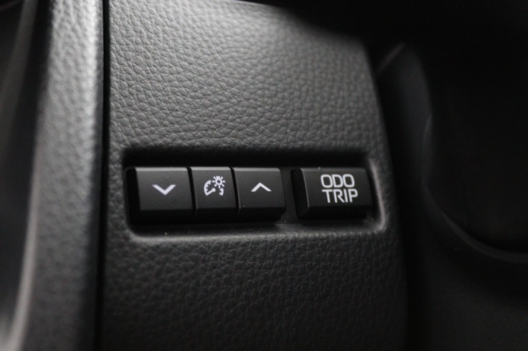 Toyota Prius - 2.0 Plug-in Hybrid Executive 32
