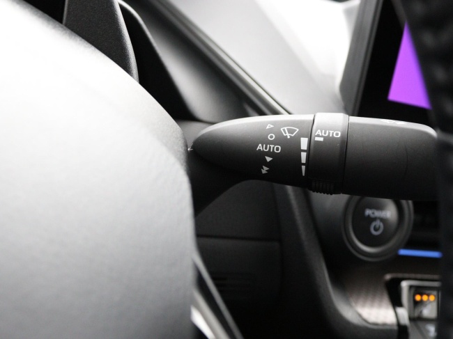 Toyota Prius - 2.0 Plug-in Hybrid Executive