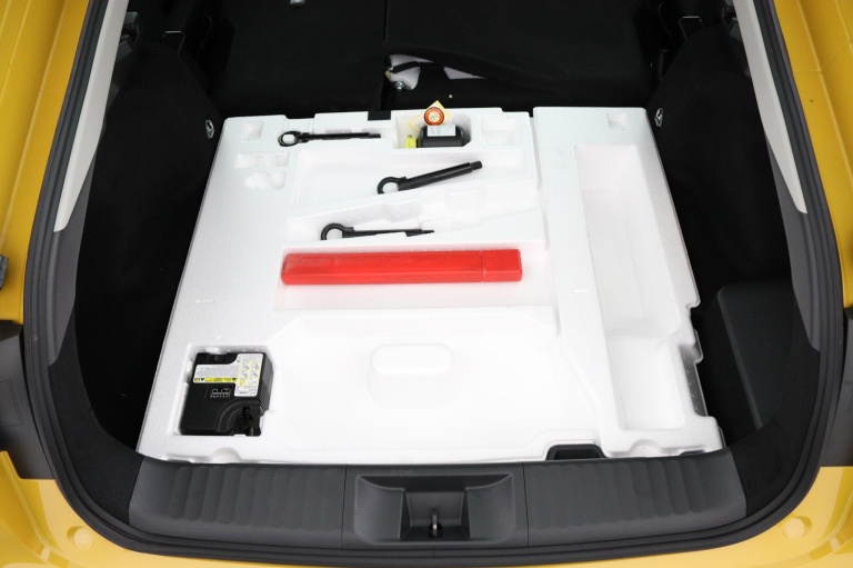 Toyota Prius - 2.0 Plug-in Hybrid Executive 36