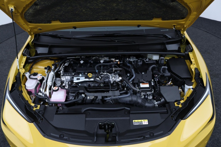 Toyota Prius - 2.0 Plug-in Hybrid Executive 37