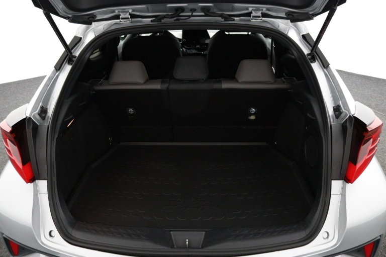 Toyota C-HR - 2.0 Hybrid Executive 24