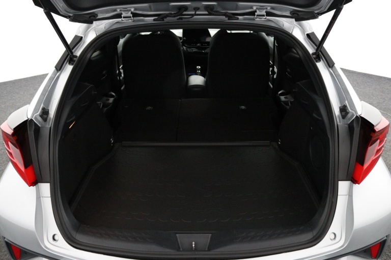 Toyota C-HR - 2.0 Hybrid Executive 26