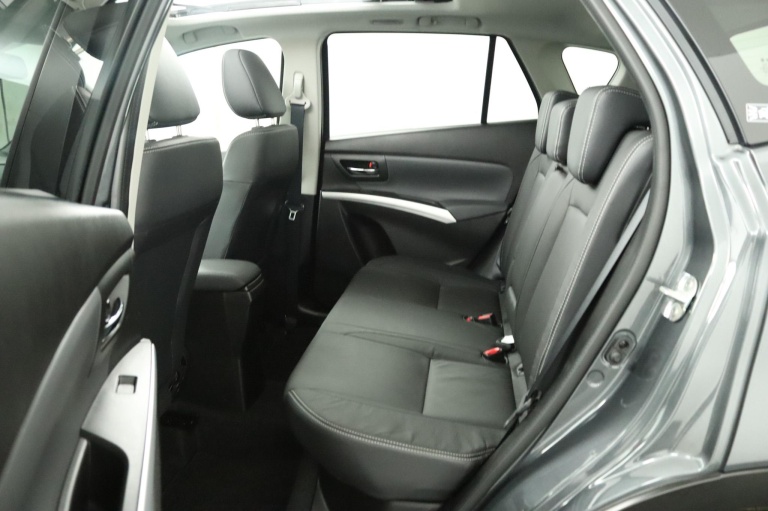 Suzuki S-Cross - 1.4 Boosterjet Style Smart Hybrid 18