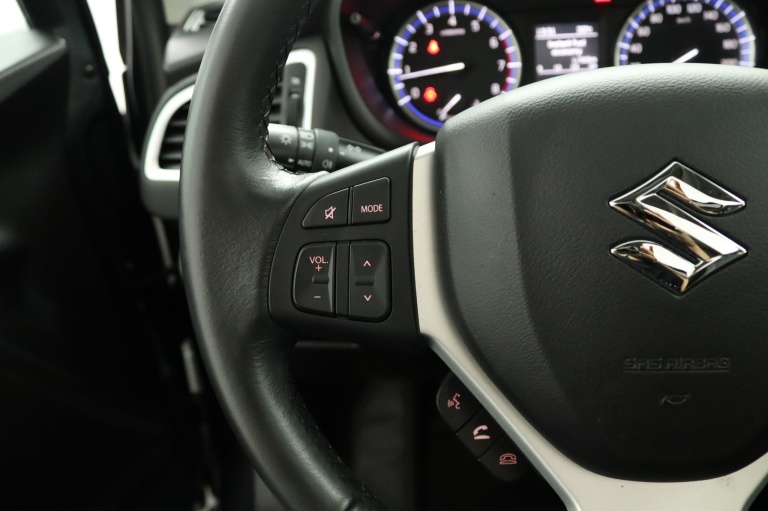 Suzuki S-Cross - 1.4 Boosterjet Style Smart Hybrid 19