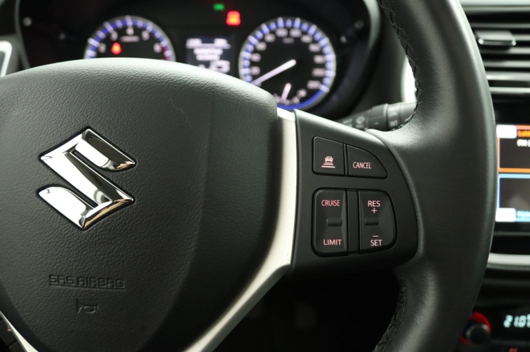 Suzuki S-Cross - 1.4 Boosterjet Style Smart Hybrid 21