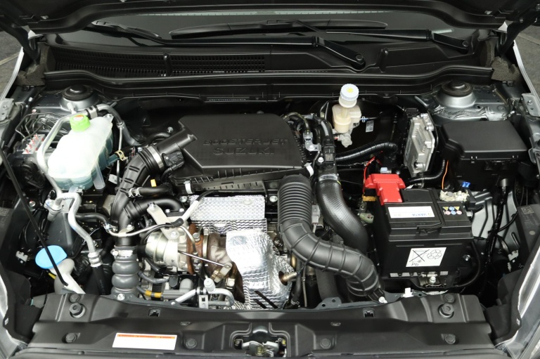 Suzuki S-Cross - 1.4 Boosterjet Style Smart Hybrid 36