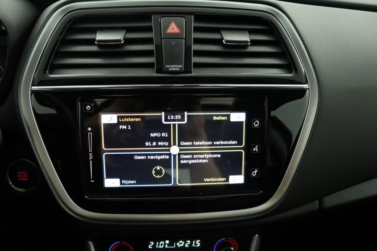 Suzuki S-Cross - 1.4 Boosterjet Style Smart Hybrid 47