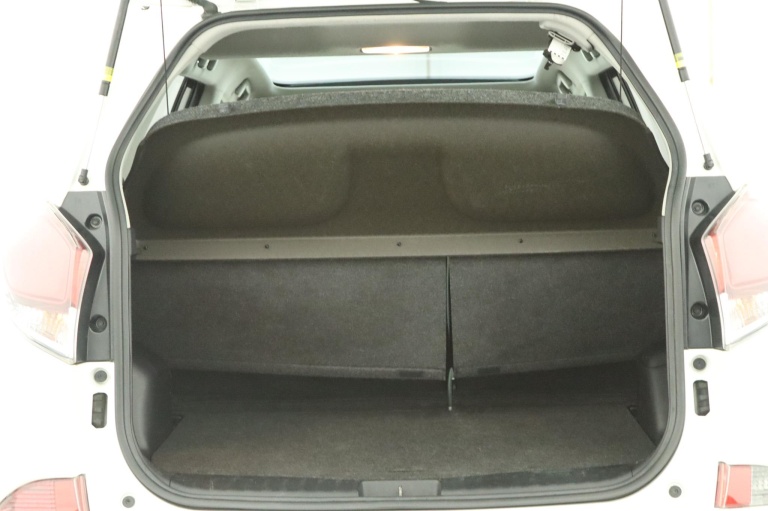 Toyota Verso-S - 1.3 VVT-i Dynamic 23