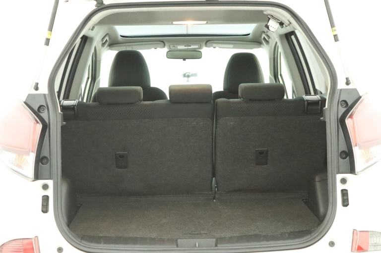 Toyota Verso-S - 1.3 VVT-i Dynamic 24