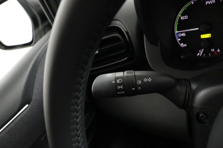 Toyota Yaris - 1.5 Hybrid Active 38