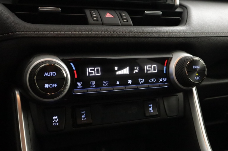 Toyota RAV4 - 2.5 Hybrid Dynamic Limited 7