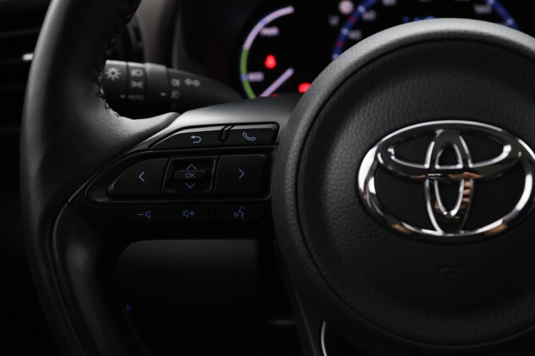 Toyota Yaris Cross - 1.5 Hybrid Adventure 19