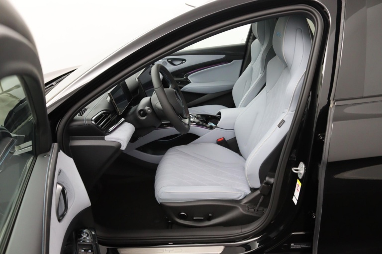 BYD SEAL - Design RWD 82.5 kWh 14