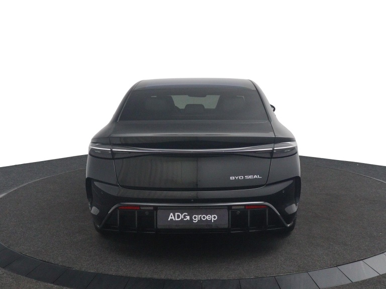 BYD SEAL - Design RWD 82.5 kWh 4