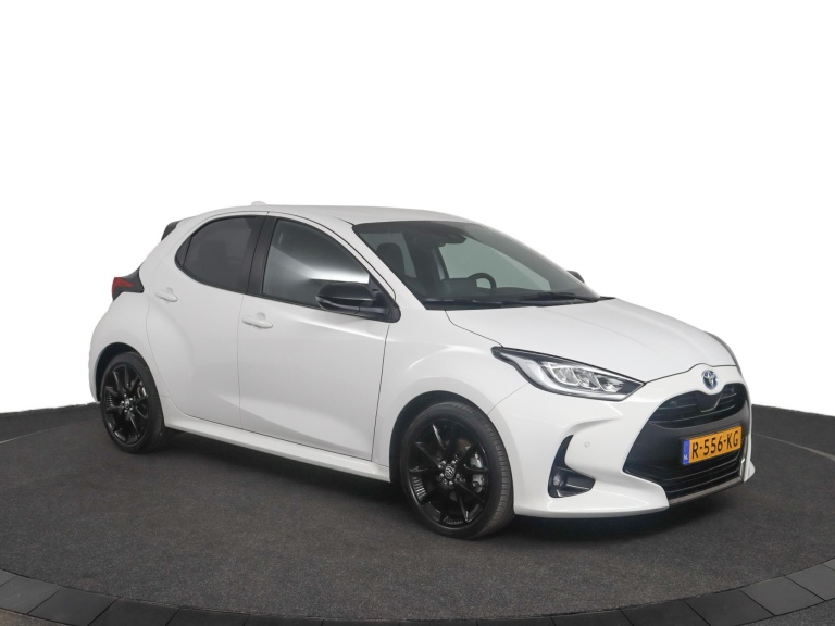 Toyota Yaris - 1.5 Hybrid Executive 14