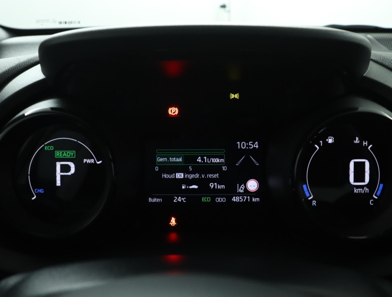 Toyota Yaris - 1.5 Hybrid Executive 6