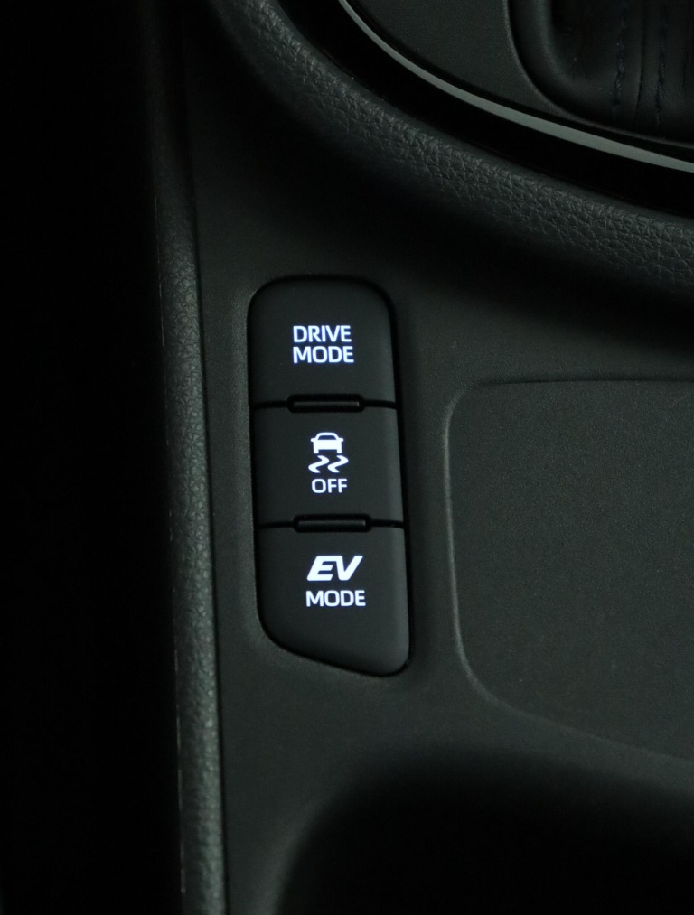 Toyota Yaris - 1.5 Hybrid Executive 64