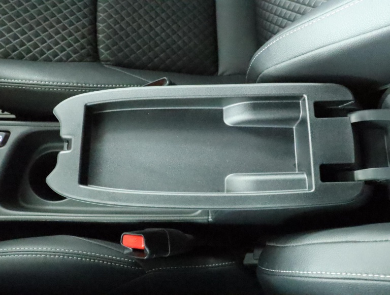 Toyota Yaris - 1.5 Hybrid Executive 68