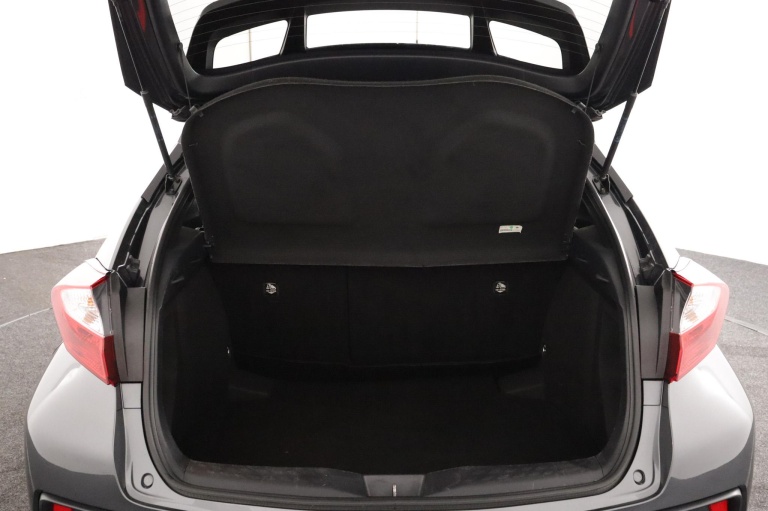 Toyota C-HR - 1.2 Executive 21