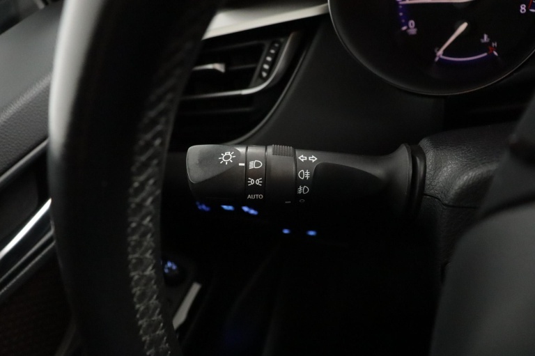 Toyota C-HR - 1.2 Executive 30