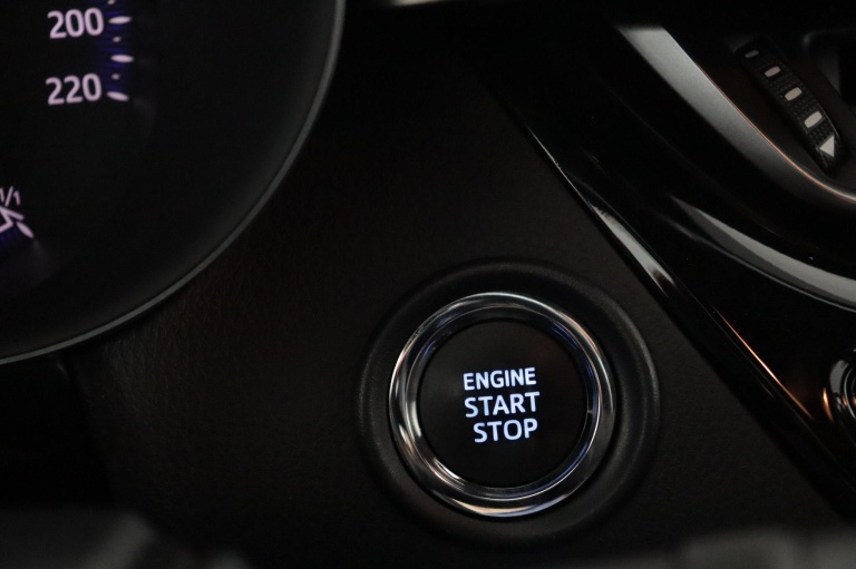 Toyota C-HR - 1.2 Executive 39