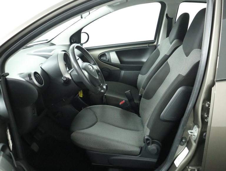 Toyota Aygo - 1.0 VVT-i Aspiration 14