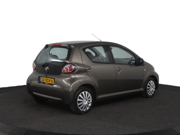 Toyota Aygo - 1.0 VVT-i Aspiration 2