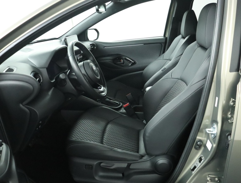 Toyota Yaris - 1.5 Hybrid 130 Executive 17