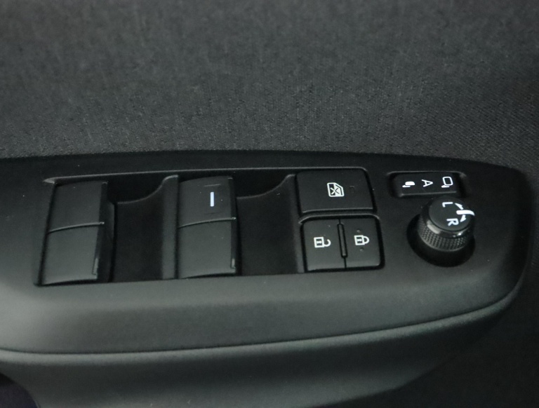 Toyota Yaris - 1.5 Hybrid 130 Executive 30