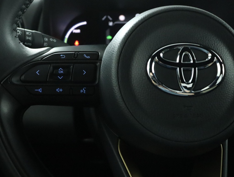 Toyota Yaris Cross - 1.5 Hybrid Explore 19