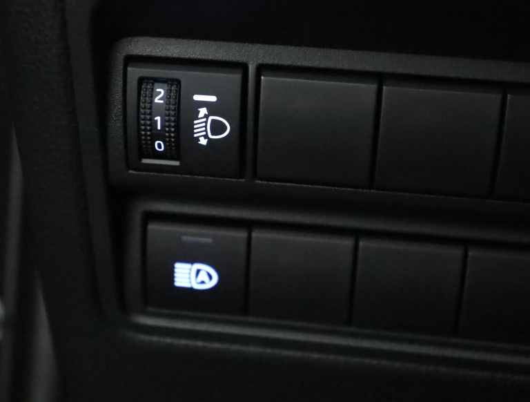 Toyota Yaris Cross - 1.5 Hybrid Explore 27
