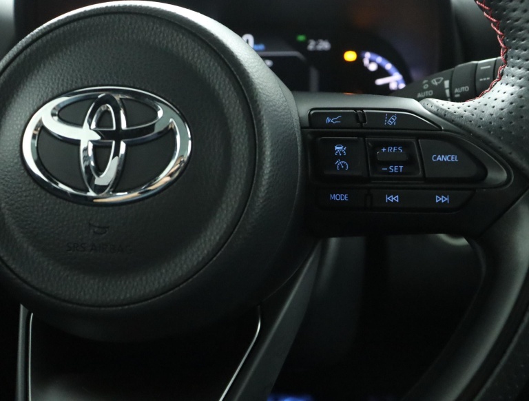 Toyota Yaris Cross - 1.5 Hybrid GR Sport 21