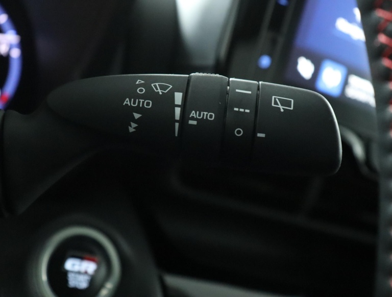 Toyota Yaris Cross - 1.5 Hybrid GR Sport 32