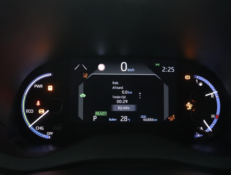 Toyota Yaris Cross - 1.5 Hybrid GR Sport 53