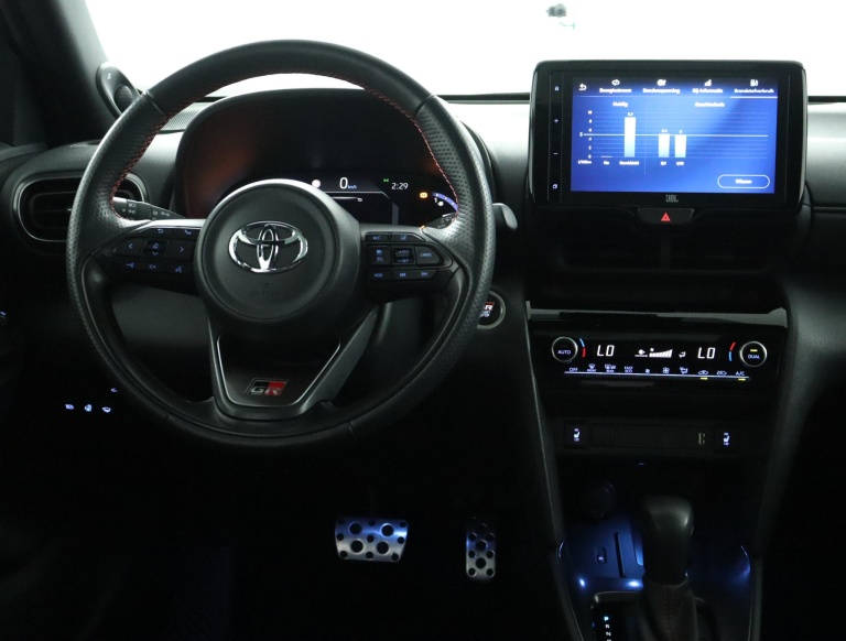 Toyota Yaris Cross - 1.5 Hybrid GR Sport 71