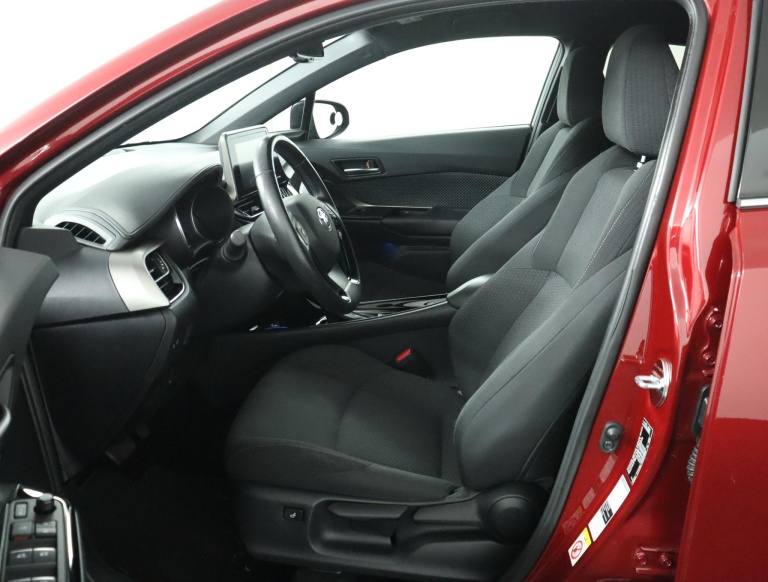 Toyota C-HR - 1.8 Hybrid Dynamic 17