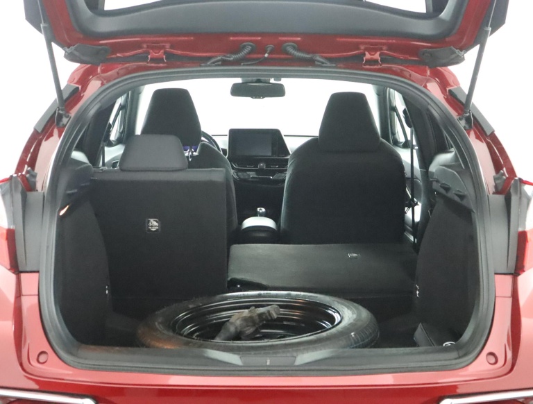 Toyota C-HR - 1.8 Hybrid Dynamic 25