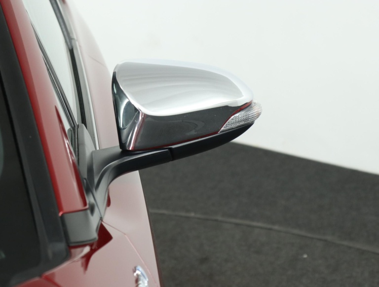 Toyota C-HR - 1.8 Hybrid Dynamic 37