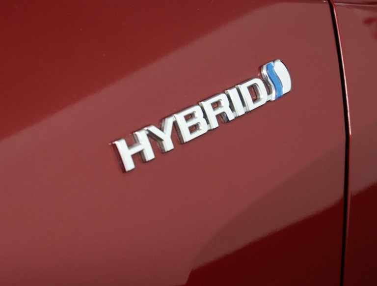Toyota C-HR - 1.8 Hybrid Dynamic 40