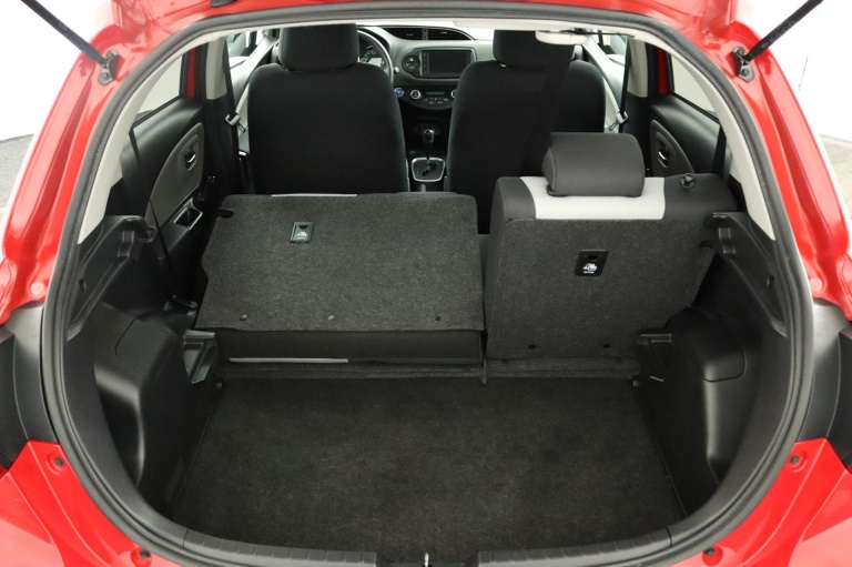 Toyota Yaris - 1.5 Hybrid Dynamic 25