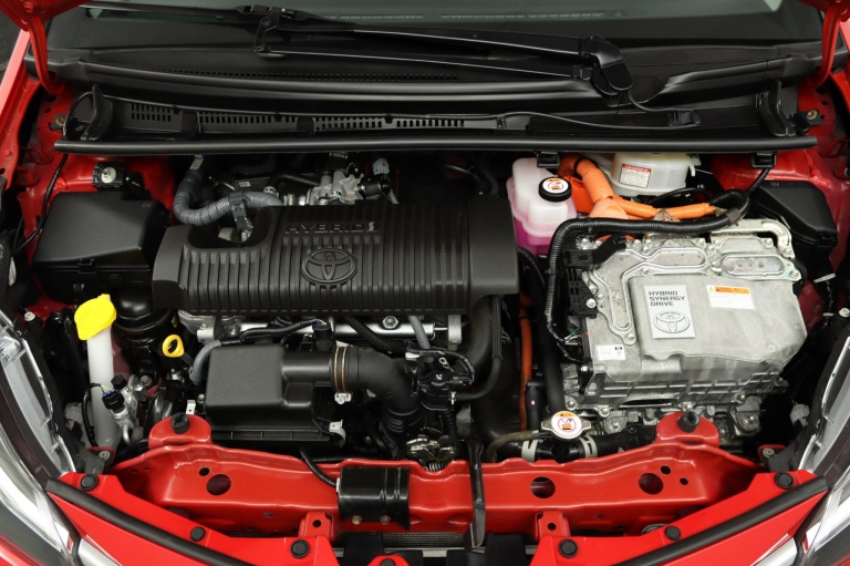 Toyota Yaris - 1.5 Hybrid Dynamic 35