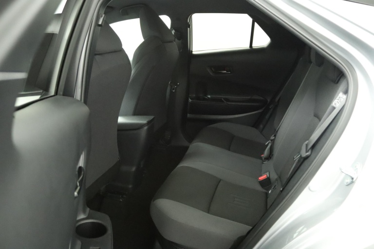 Toyota C-HR - 1.8 Hybrid 140 Dynamic 17