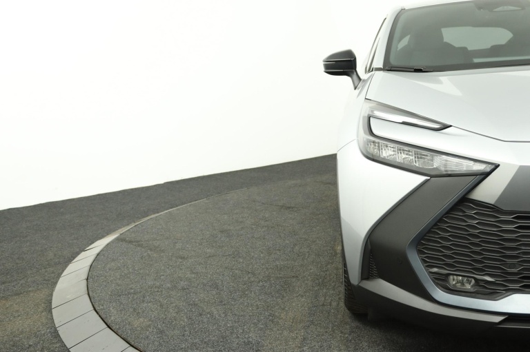 Toyota C-HR - 1.8 Hybrid 140 Dynamic 35