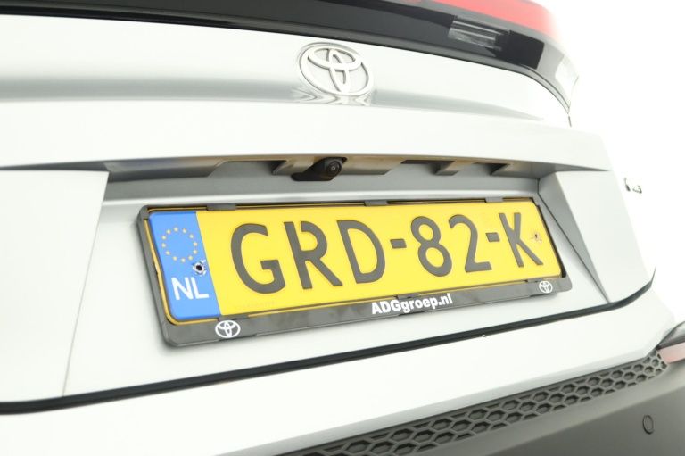 Toyota C-HR - 1.8 Hybrid 140 Dynamic 42