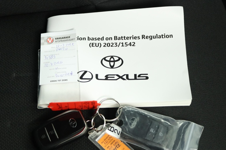 Toyota C-HR - 1.8 Hybrid 140 Dynamic 9
