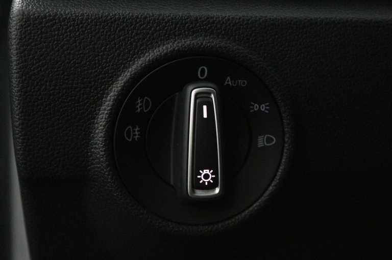 Volkswagen T-Roc - 1.5 TSI Style 31