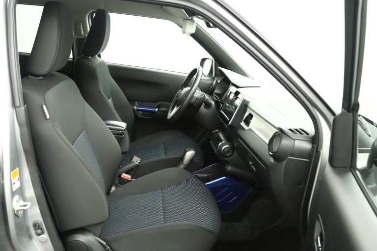 Suzuki Ignis - 1.2 Smart Hybrid Style 19